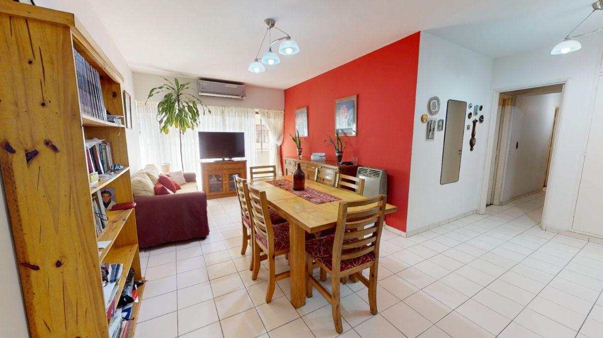 Foto de VENTA DEPARTAMENTO 4 AMBIENTES CON BALCON EN VILLA LURO, imagen 4