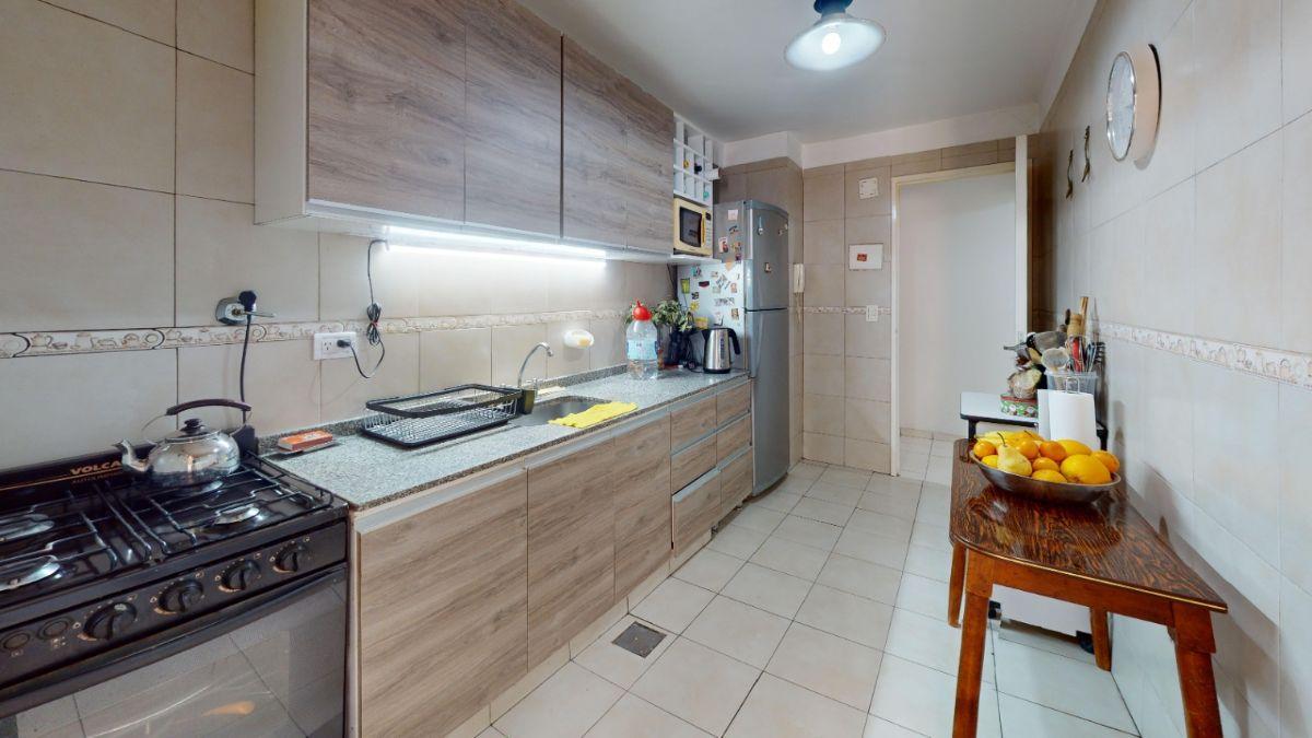Foto de VENTA DEPARTAMENTO 4 AMBIENTES CON BALCON EN VILLA LURO, imagen 5
