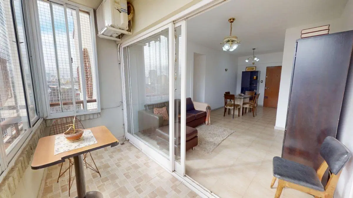 VENTA DEPARTAMENTO 3 AMBIENTES CON BALCON Y BAULERA EN ALMAGRO 2