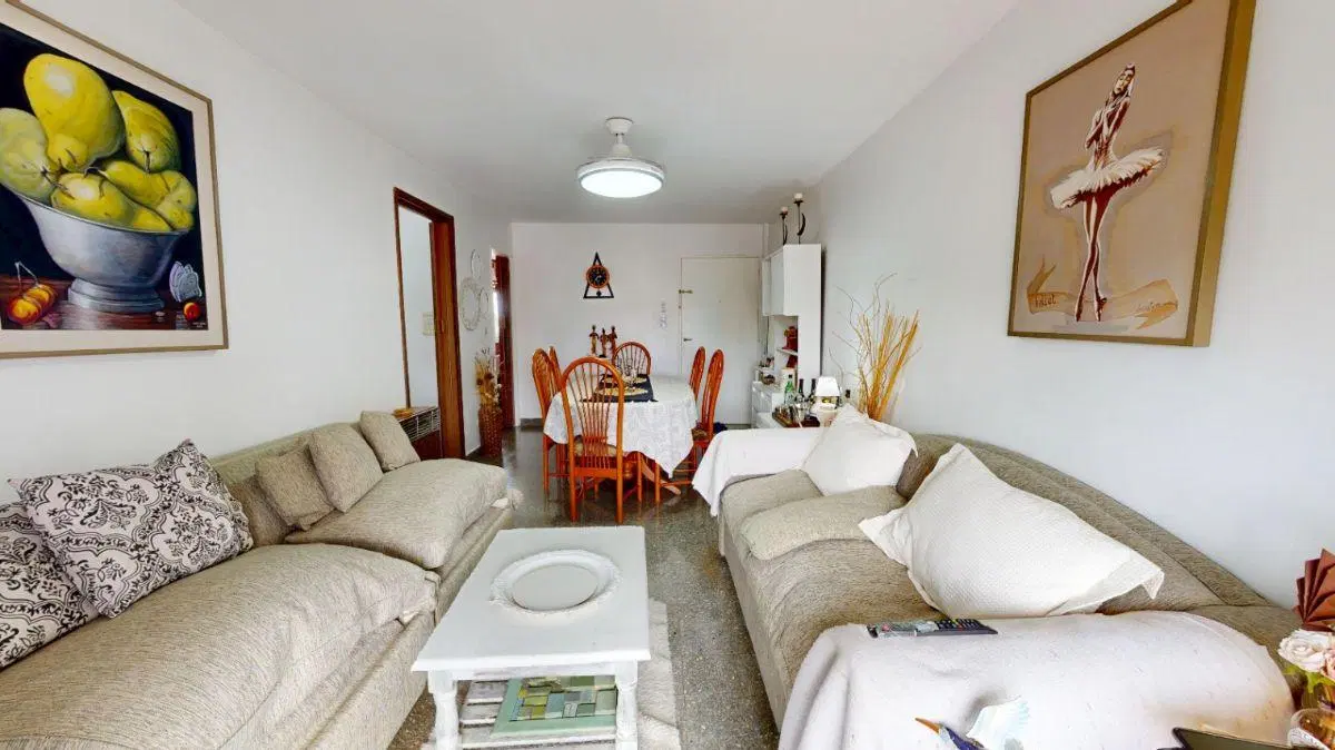VENTA DEPARTAMENTO  3 AMBIENTES CON BALCON Y COCHERA DESCUBIERTA EN MARTINEZ 3