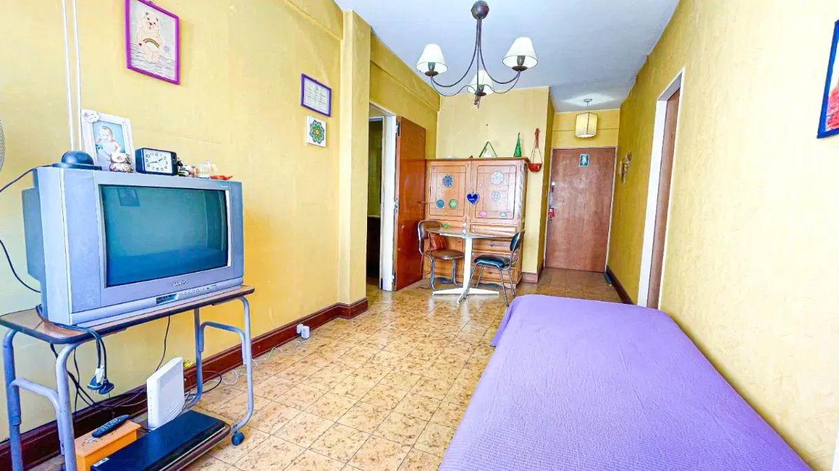 VENTA DEPARTAMENTO 2 AMBIENTES EN CIUDADELA 4