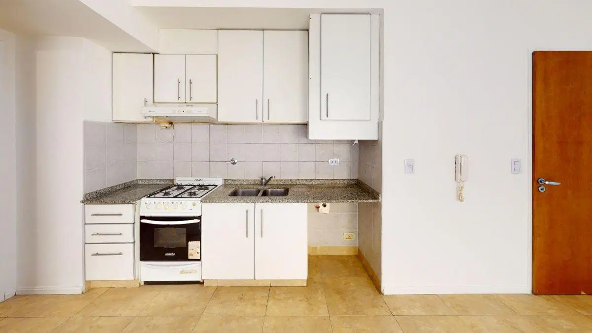 VENTA DEPARTAMENTO 2 AMBIENTES CON BALCON EN MORON 8