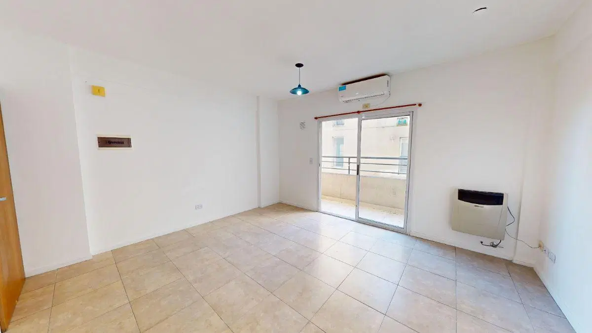 VENTA DEPARTAMENTO 2 AMBIENTES CON BALCON EN MORON 2