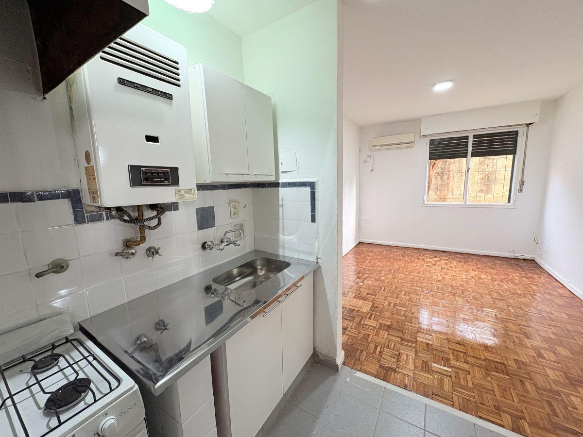 Foto de ALQUILER DEPARTAMENTO 2 AMBIENTES EN VILLA DEL PARQUE, imagen 2