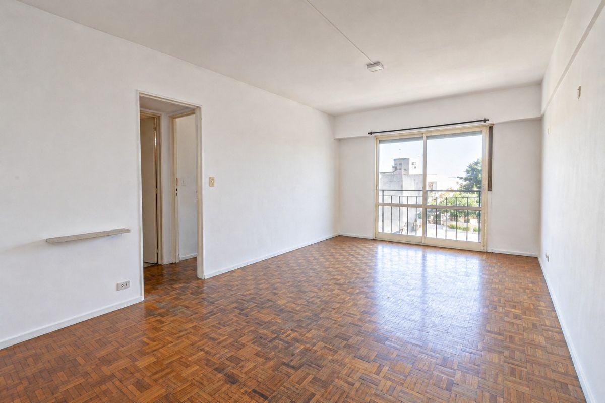 Foto de VENTA DEPARTAMENTO 4 AMBIENTES CON LAVADERO EN SAN TELMO, imagen 5