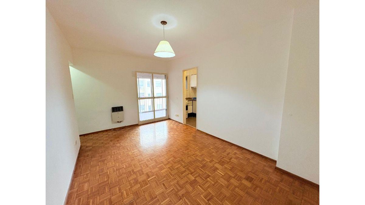 Foto de Alquiler Departamento 2 Ambientes Con Balcón en Caballito, imagen 1