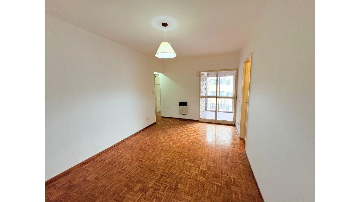 Foto de Alquiler Departamento 2 Ambientes Con Balcón en Caballito, imagen 2