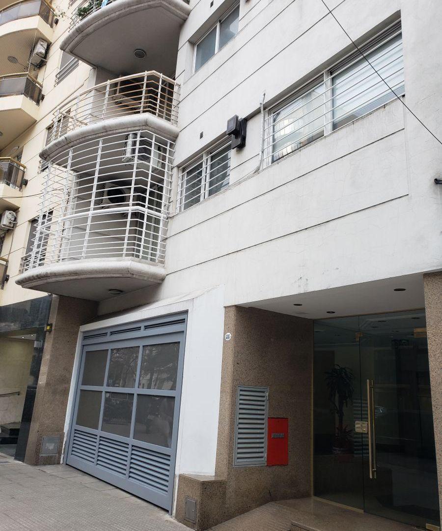 Foto de CABALLITO ALQUILER 2 AMBIENTES, FRENTE CON BALCON, imagen 1