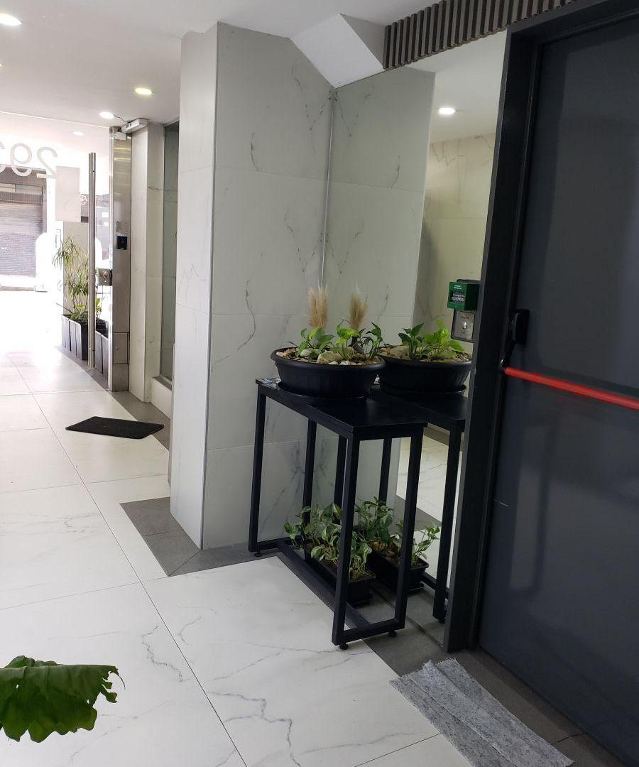 Foto de Flores Alquiler departamento para Oficina o Consultorio, imagen 5