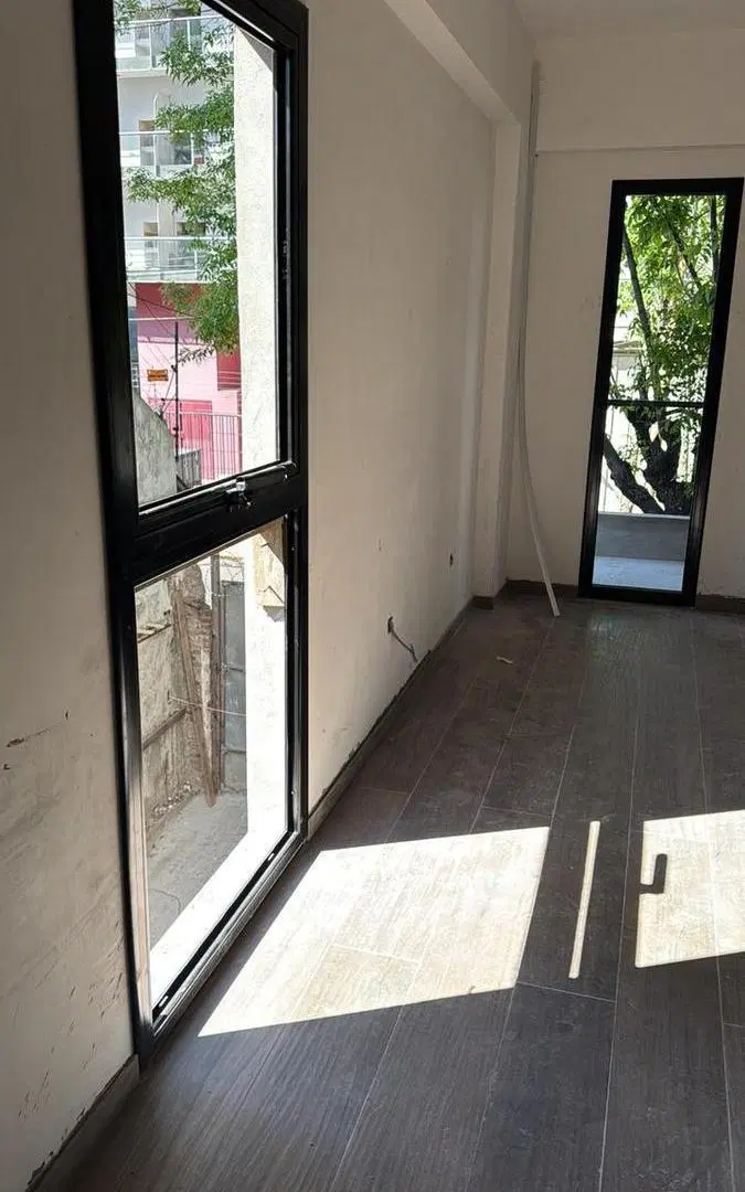 Departamento de dos dormitorios a estrenar en Brandsen y San Martín (Quilmes) 3
