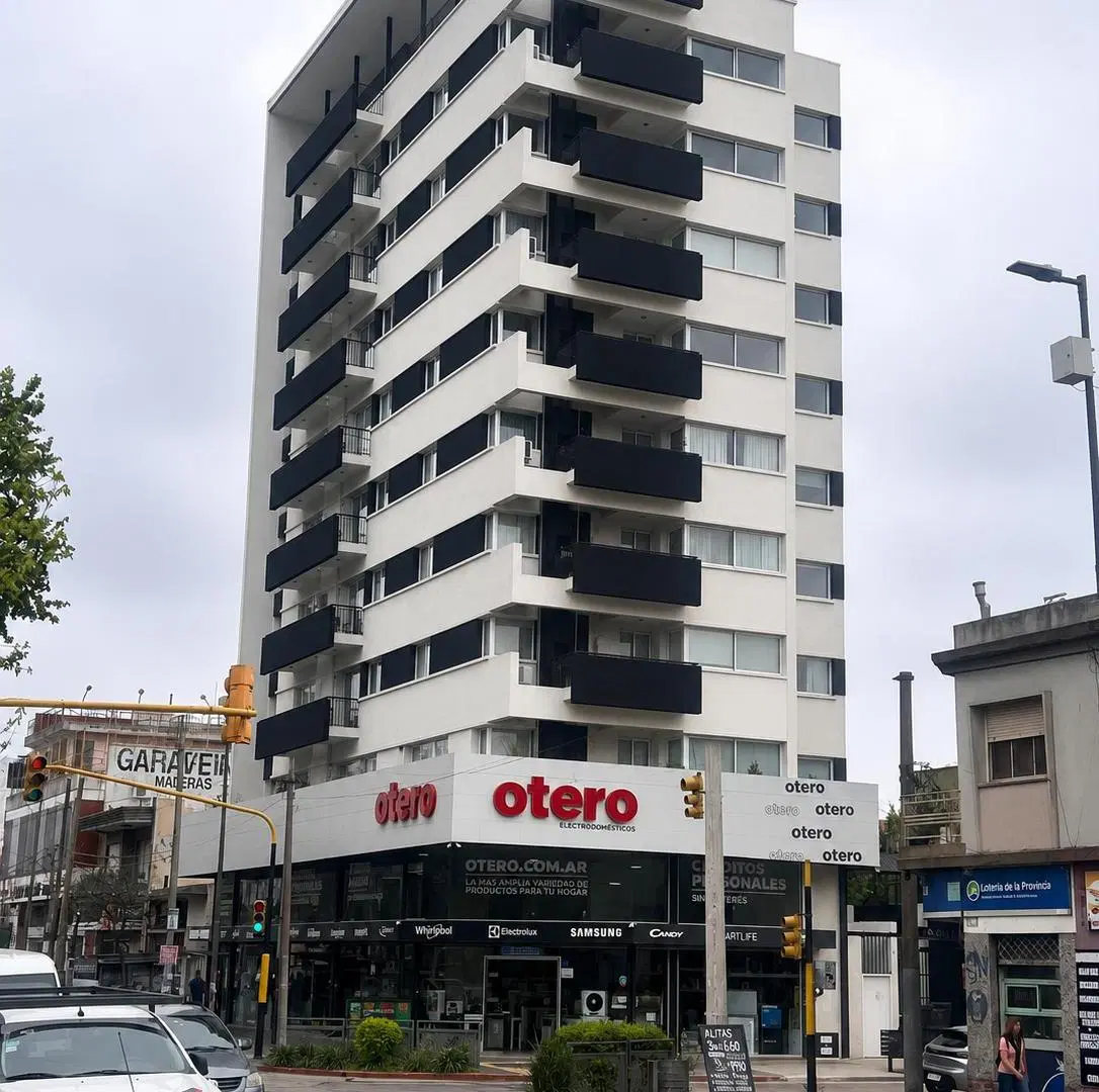 Departamento monoambiente de 29 m2 totales en Berazategui Centro a Estrenar 4