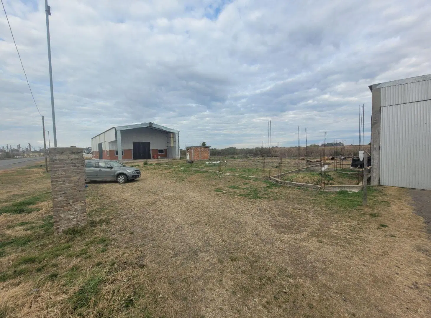 Lote sobre Ruta 11 en el acceso a Monje 1