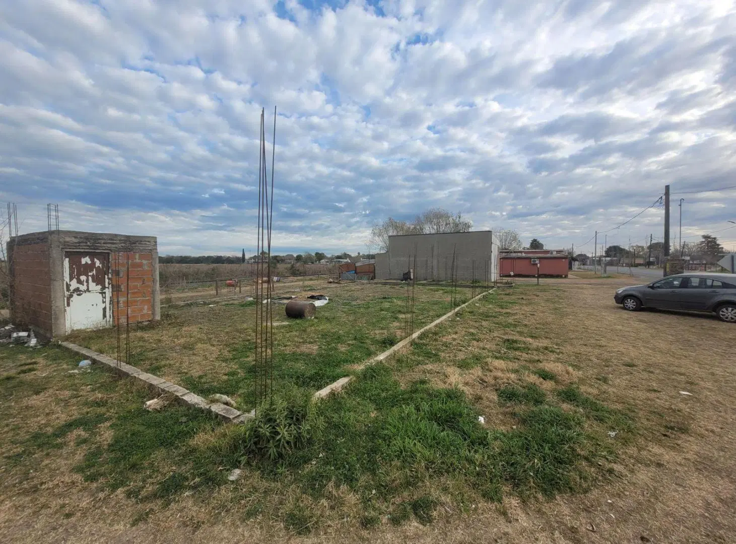 Lote sobre Ruta 11 en el acceso a Monje 2