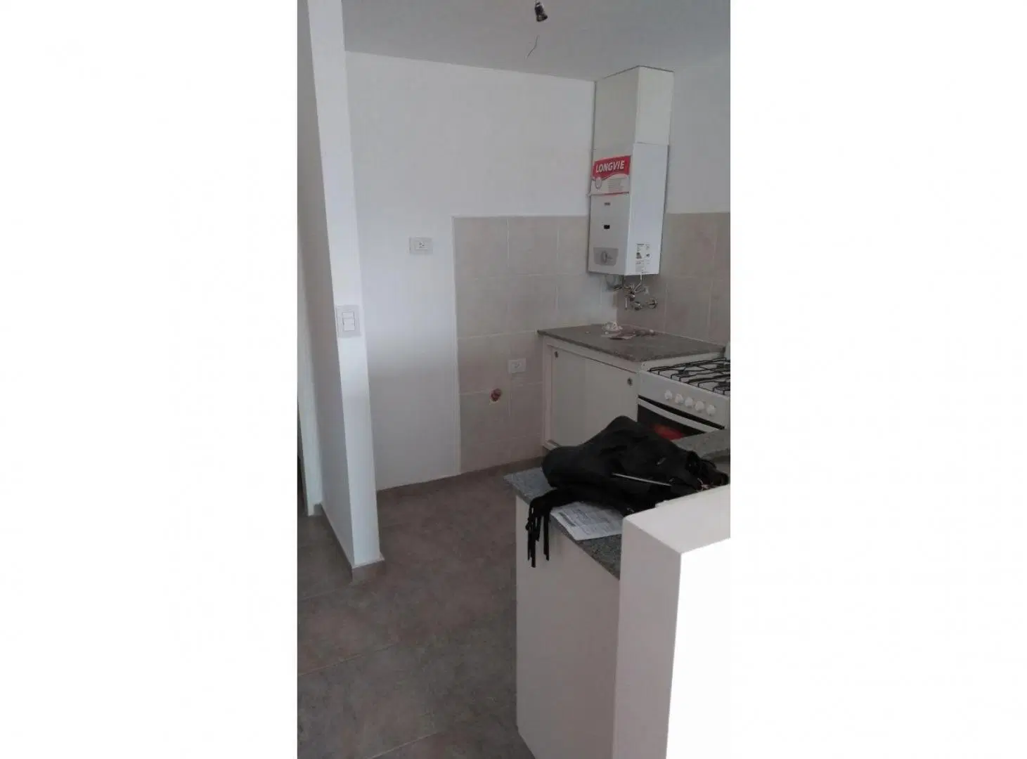 Alquilamos dto 1 dormitorio en San Luis al 600 4