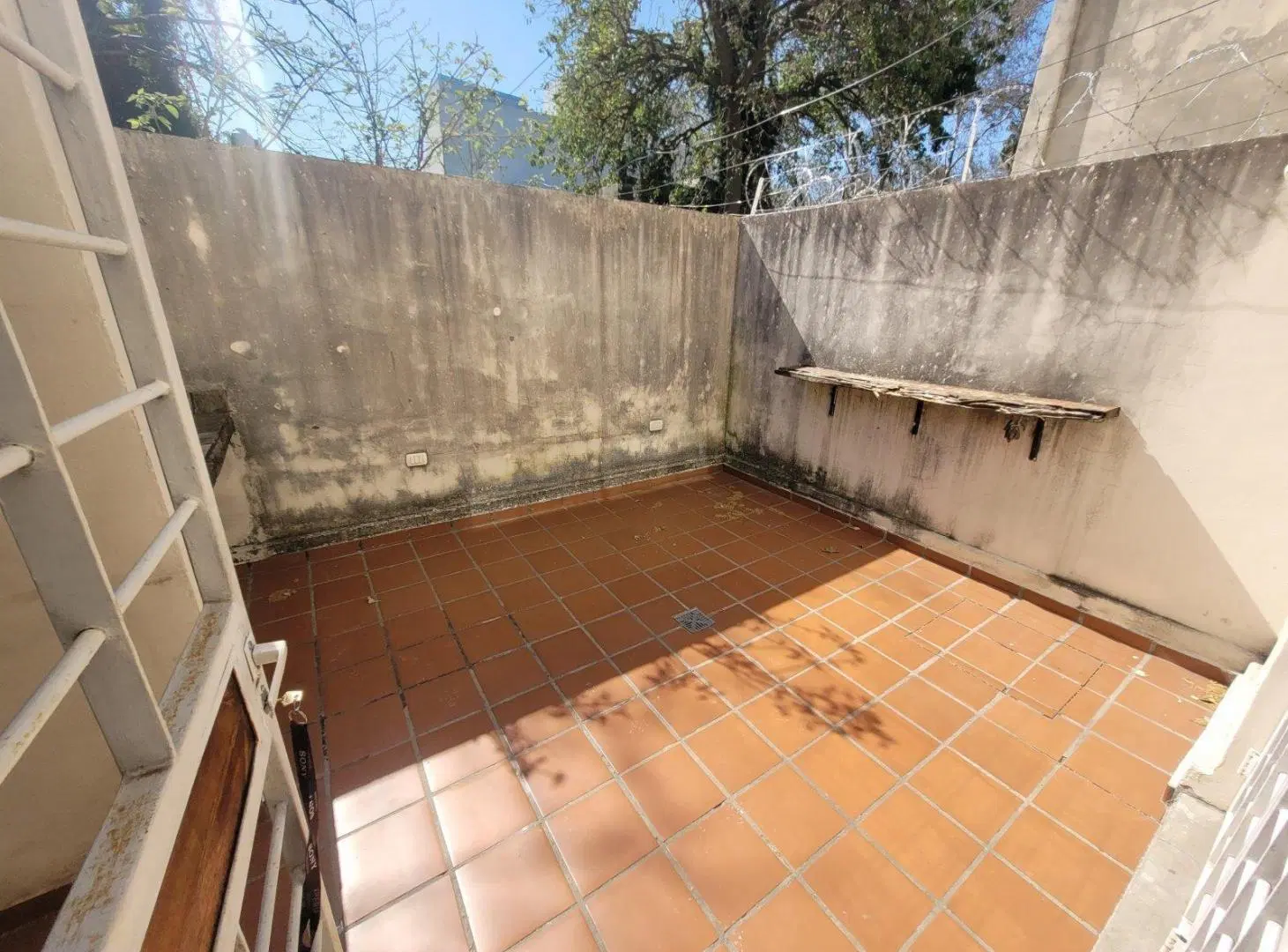 Duplex 1 dormitorio B° La Florida 8