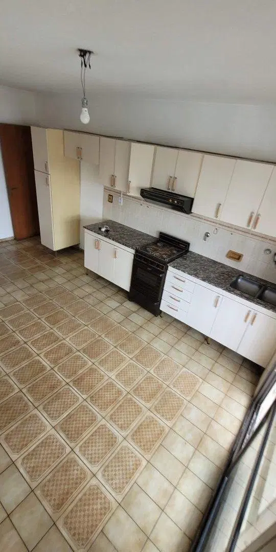 semipiso 3 dormitorios con cochera 4