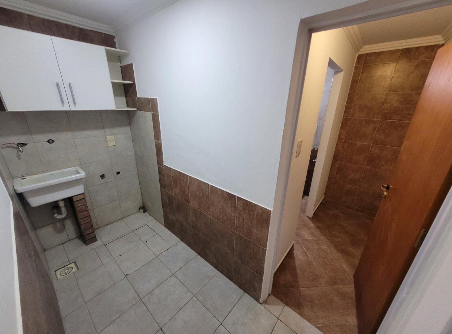 Foto de Casa tres dormitorios en alquiler, imagen 2