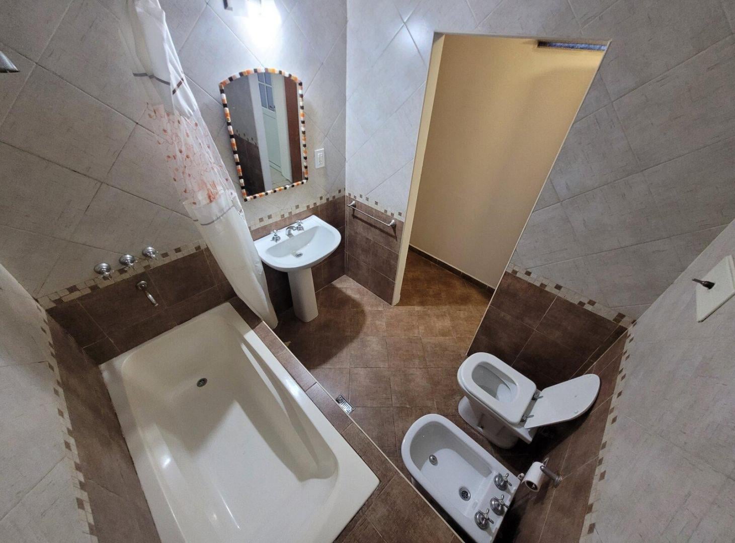 Foto de Casa tres dormitorios en alquiler, imagen 5