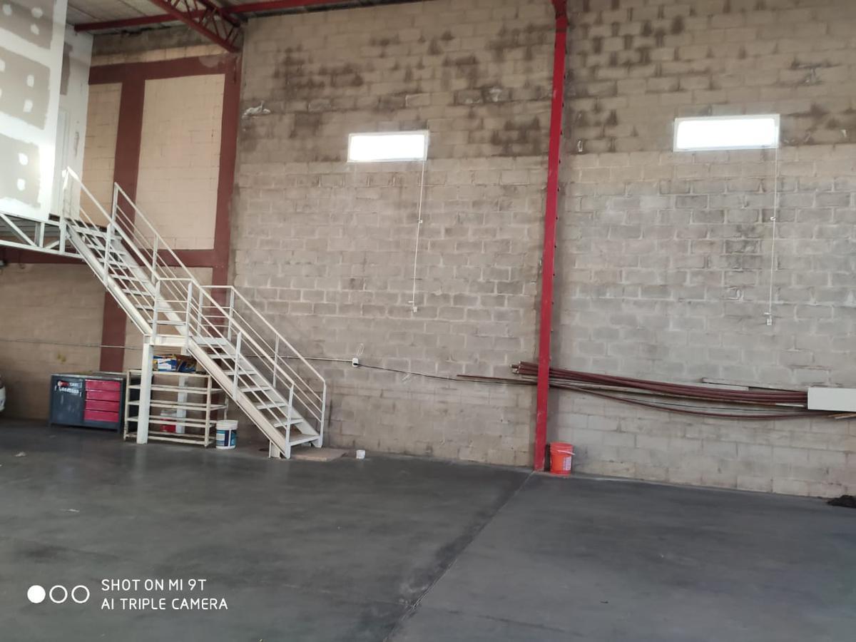 Foto de VENTA. Galpón. Calle Santa Rosa. Zona Norte, imagen 3