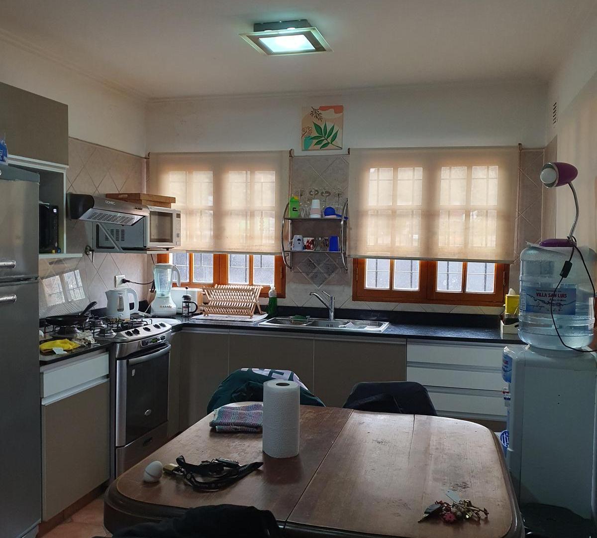 Foto de VENTA Casa 4 dormitorios. Calle Agüero. JK, imagen 5