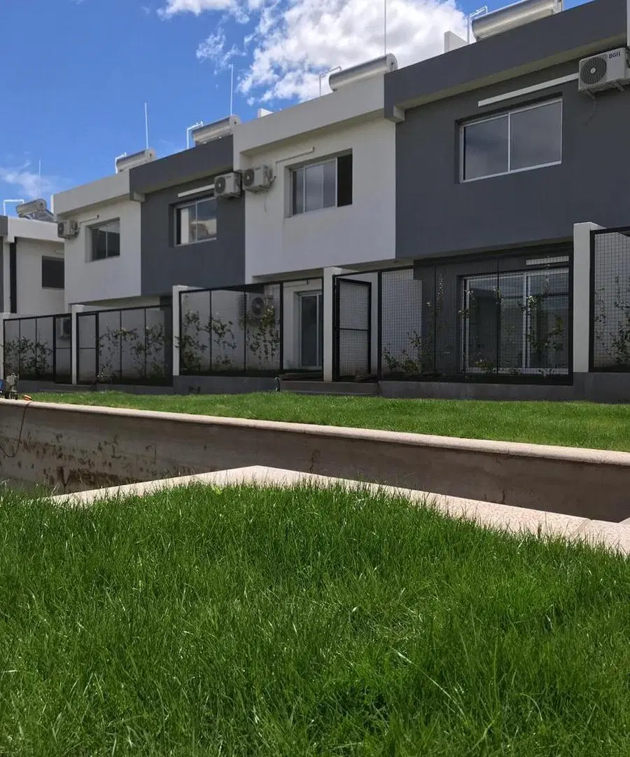 VENTA Duplex Piedmont Av. Aguada de Pueyrredón 8