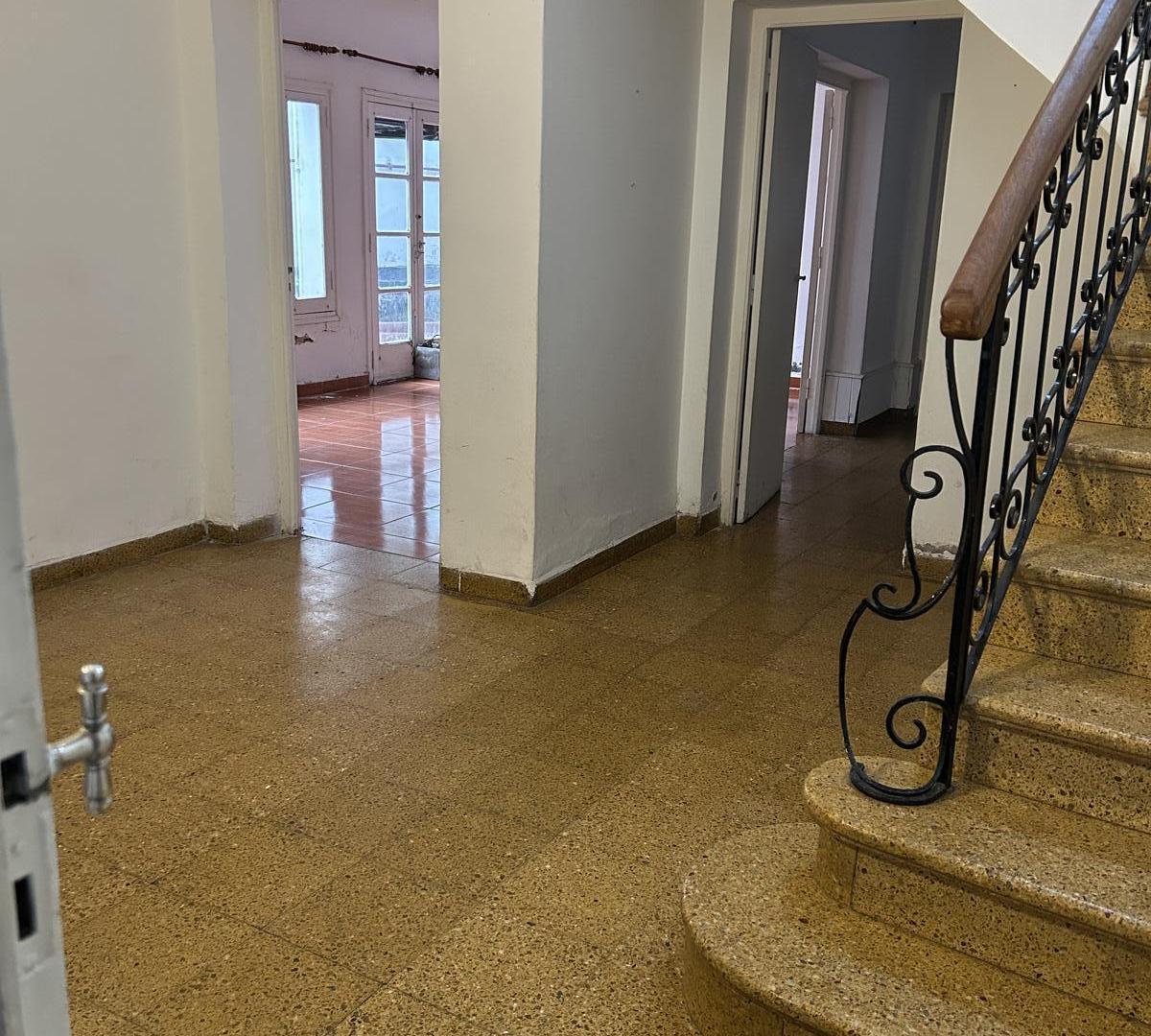 Foto de VENTA Local / casa 3 dormitorios. Chacabuco Nº887, imagen 3
