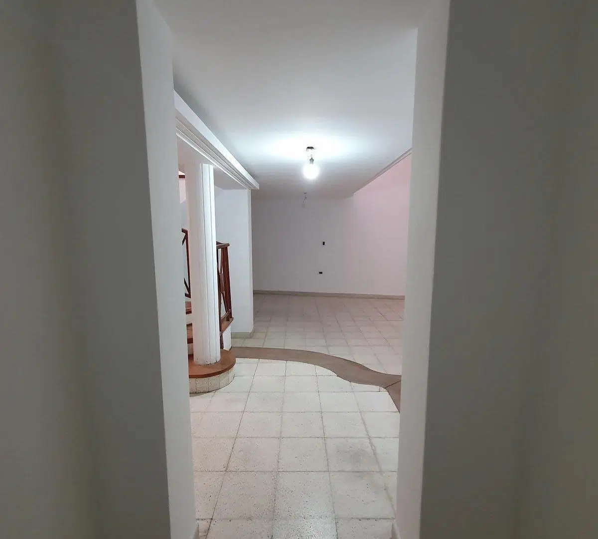 VENTA Casa 3 dormitorios. República del Libano N°201 2