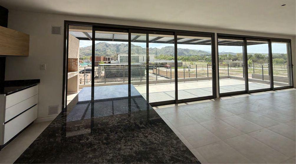 Foto de VENTA Casa 3 dormitorios. Almasierra. JK, imagen 4