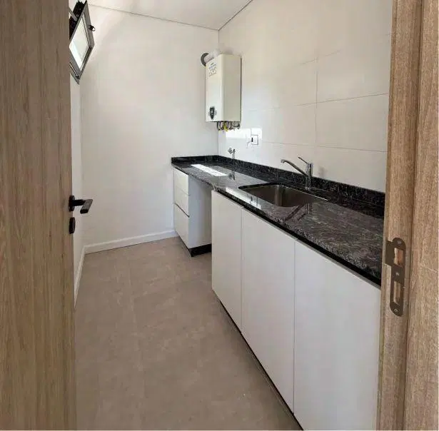 VENTA Casa 3 dormitorios. Almasierra. JK 2
