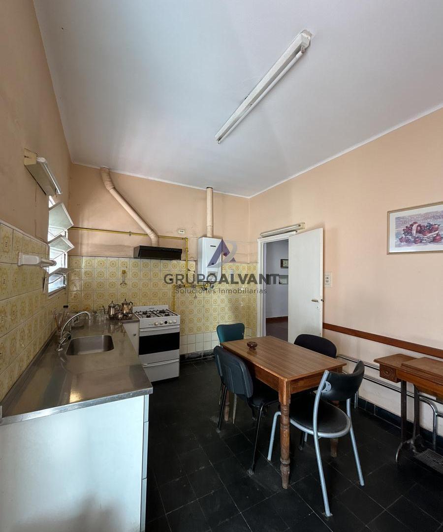 Foto de VENTA Casas en Zona Céntica. Av. Pte. Juan Domingo Perón 1022, imagen 5