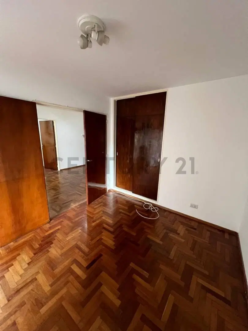 Alquiler, 2 Dormitorios con gran balcon 8
