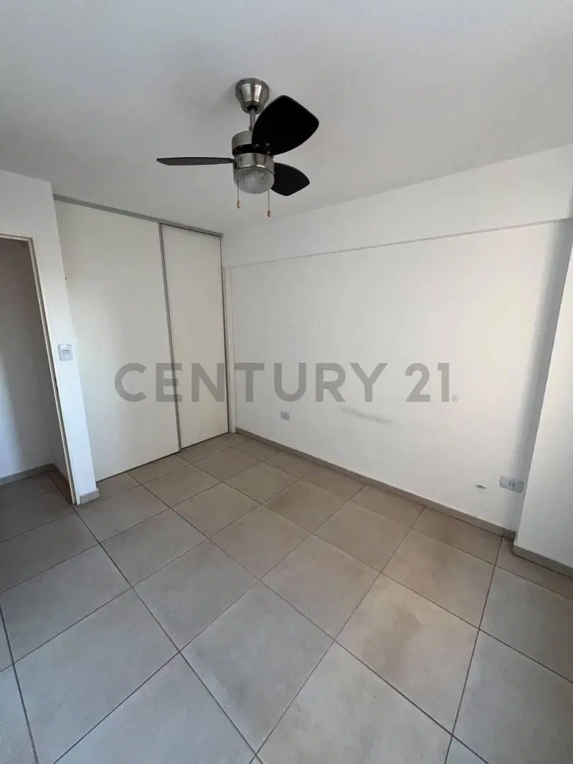 Alquiler, 1 Dormitorio con balcón 6