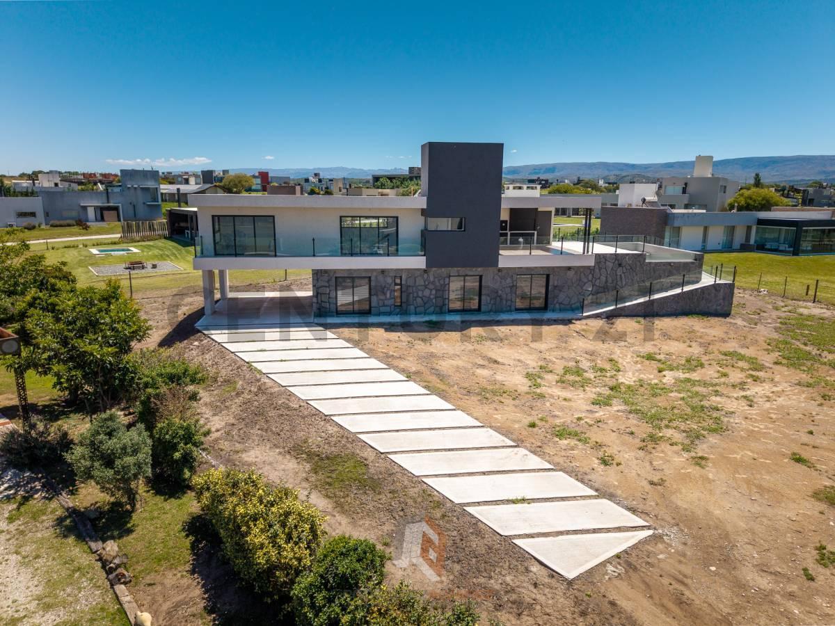 Foto de A estenar, Casa en Potrero de Garay, Country Puerto del Aguila., imagen 3