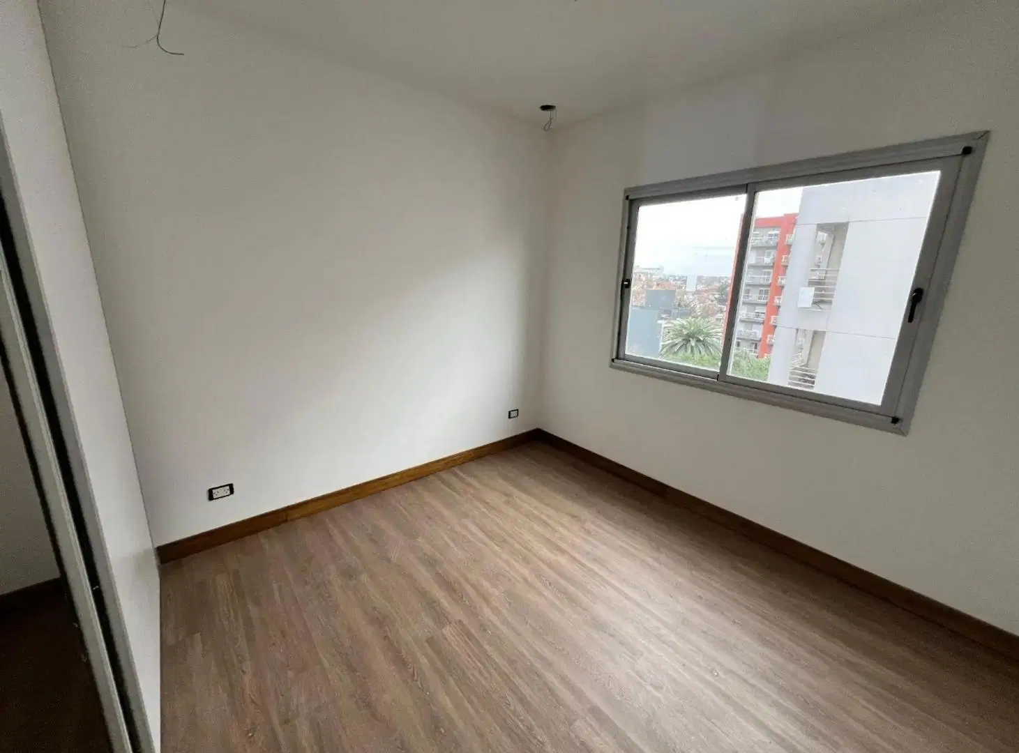 DEPARTAMENTOS DOS AMBIENTES EN VENTA A ESTRENAR MORON CENTRO 7