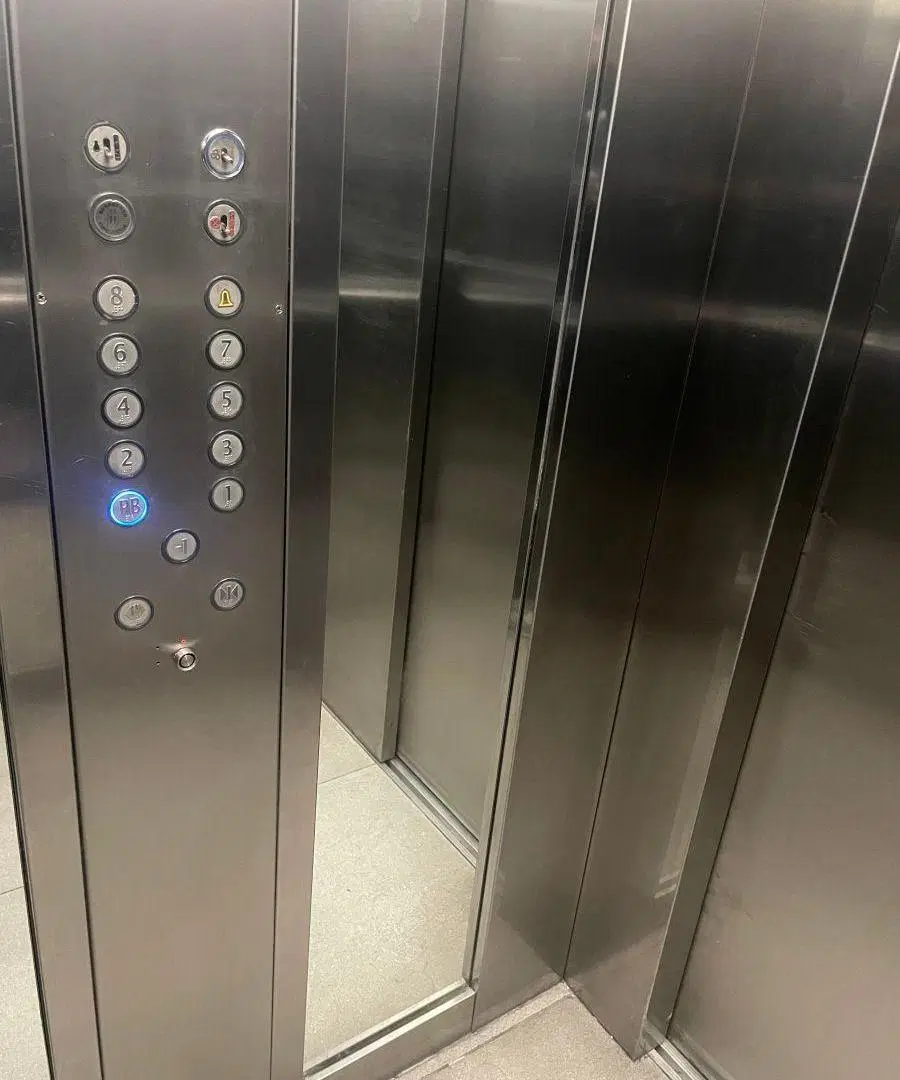 Semi piso oficina con cochera 5