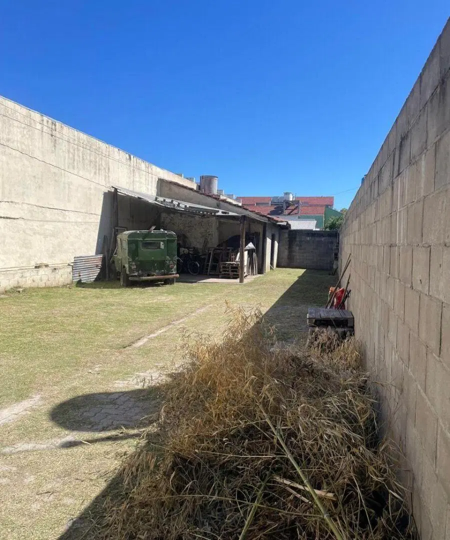 OPORTUNIDAD LOTE CON CASA 5