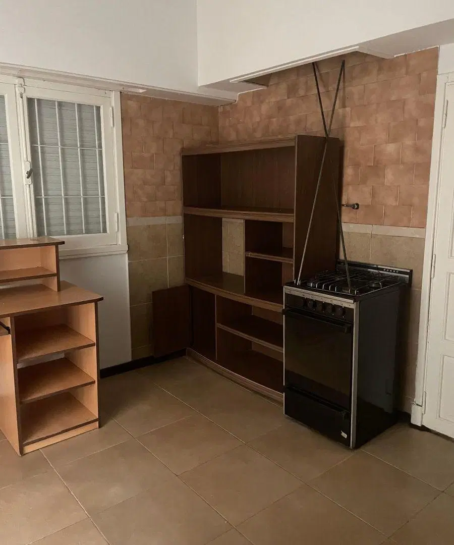 Casa 4 ambientes con amplio lote y Dto monoambiente ! 8