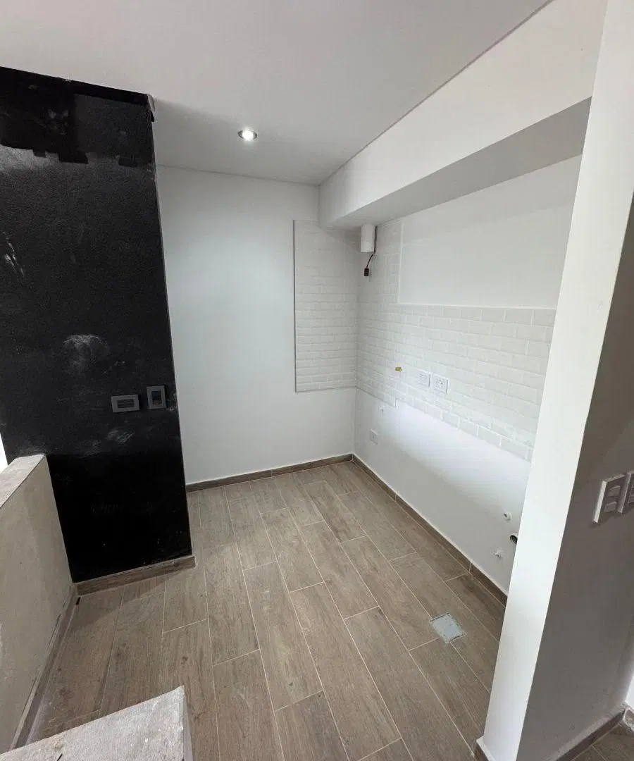 VENTA DE DEPARTAMENTO TRES AMBIENTES EN AYRES DEL SUR 4