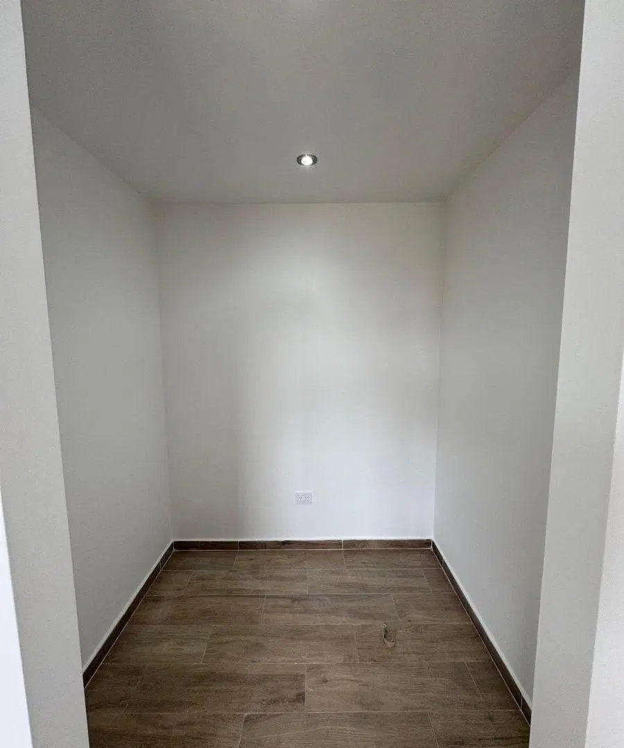 VENTA DE DEPARTAMENTO TRES AMBIENTES EN AYRES DEL SUR 5
