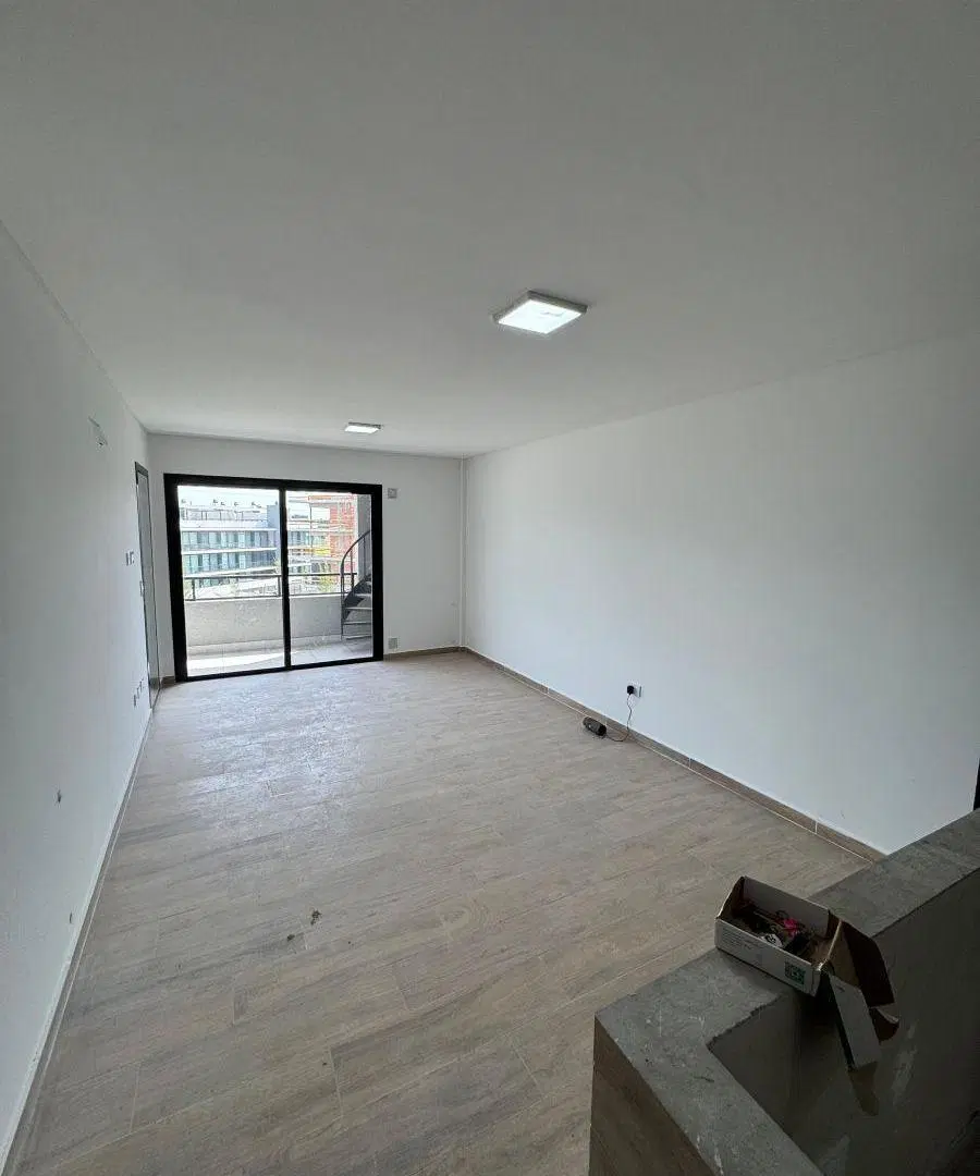 VENTA DE DEPARTAMENTO TRES AMBIENTES EN AYRES DEL SUR 2