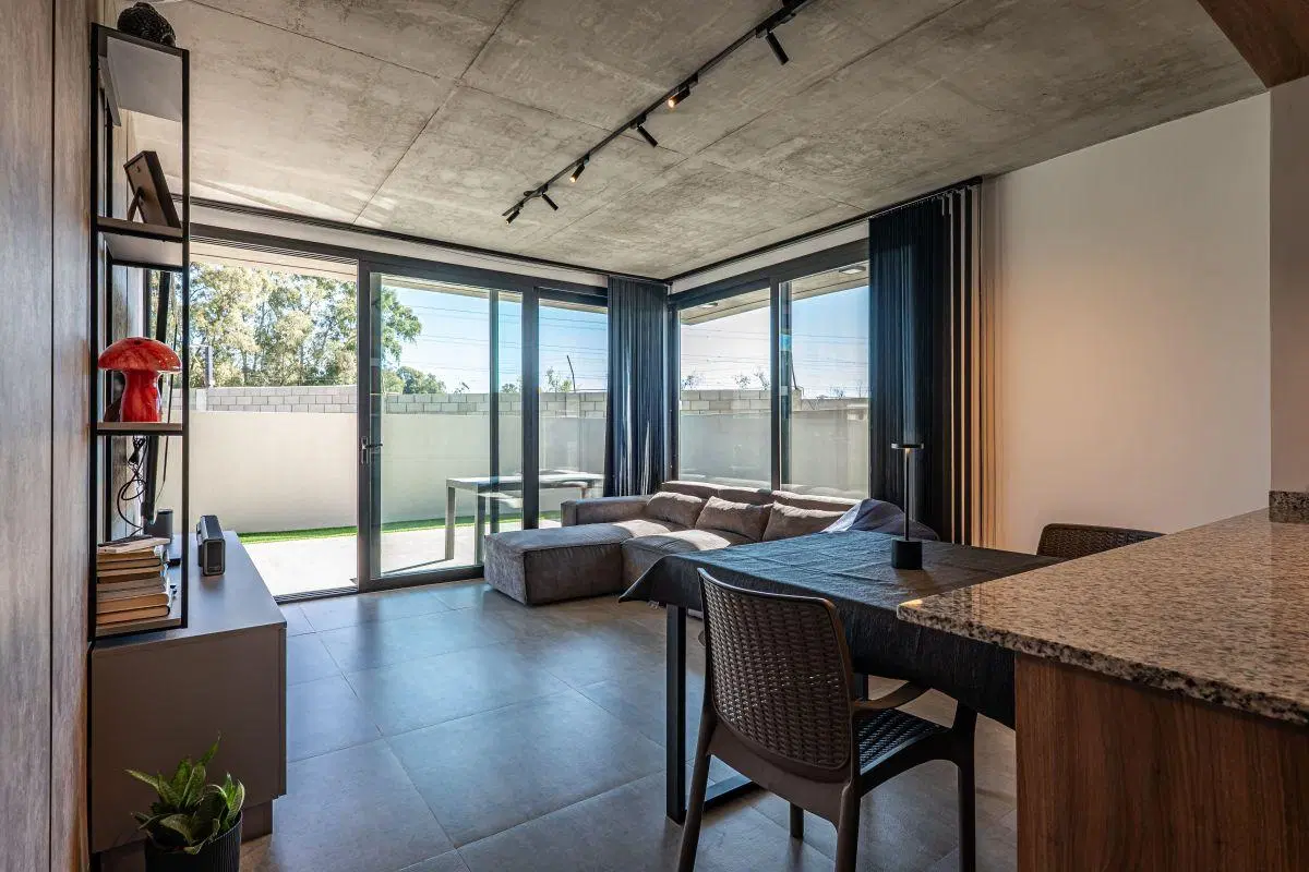ESPECTACULAR 3 AMBIENTES / CABRAL 3300 3