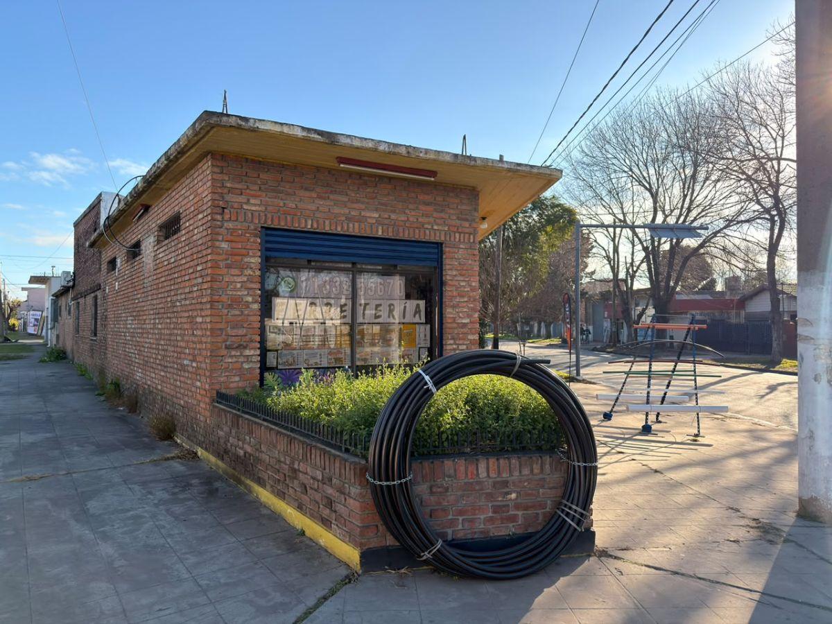 Foto de Local de 30 m² en venta en Florencio Varela, imagen 4