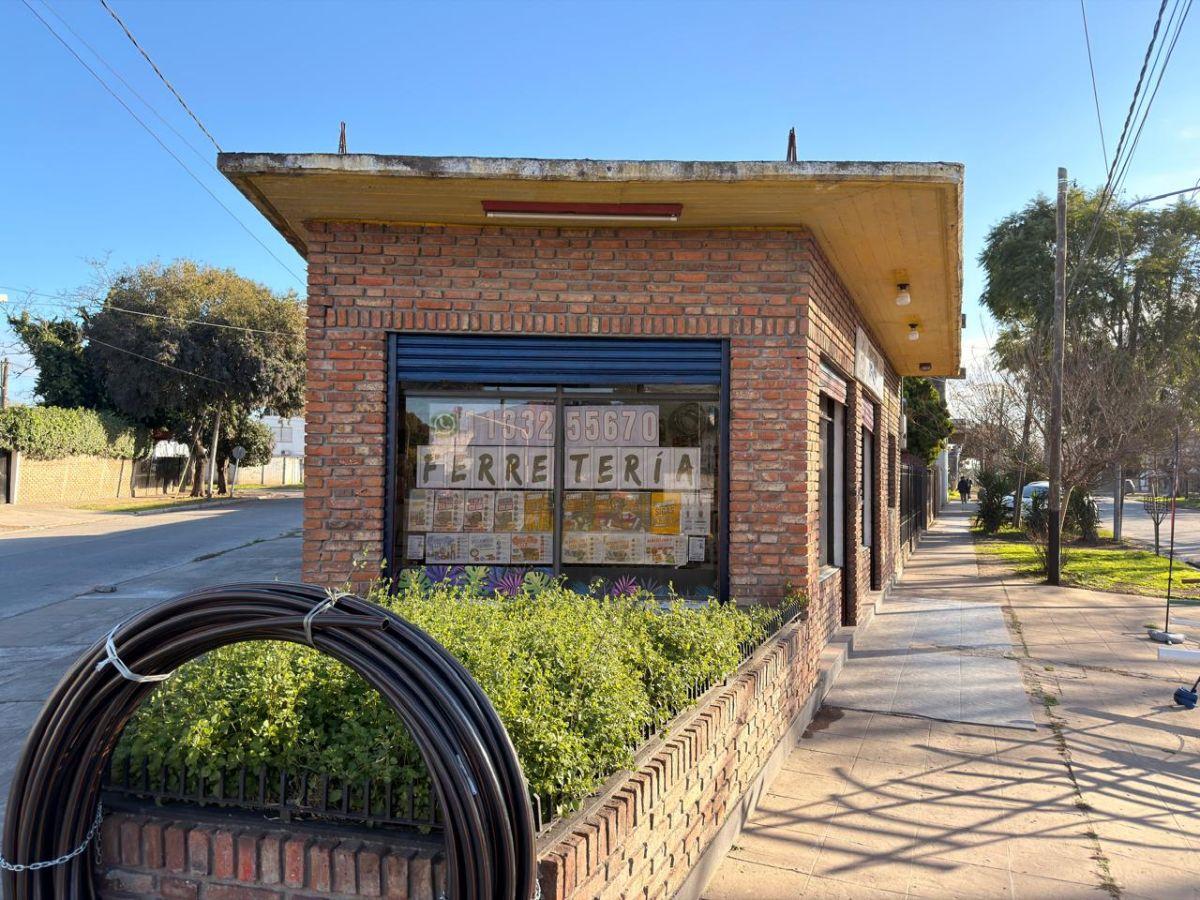 Foto de Local de 30 m² en venta en Florencio Varela, imagen 1