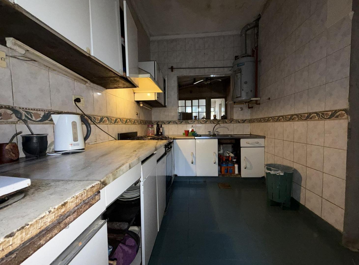 Foto de VENTA- Casa de 3 Dormitorios en Barrio Sur, imagen 2