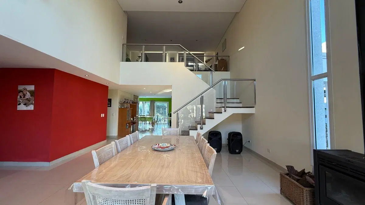Espectacular casa en Barrio Cerrado Brickland Canning 3