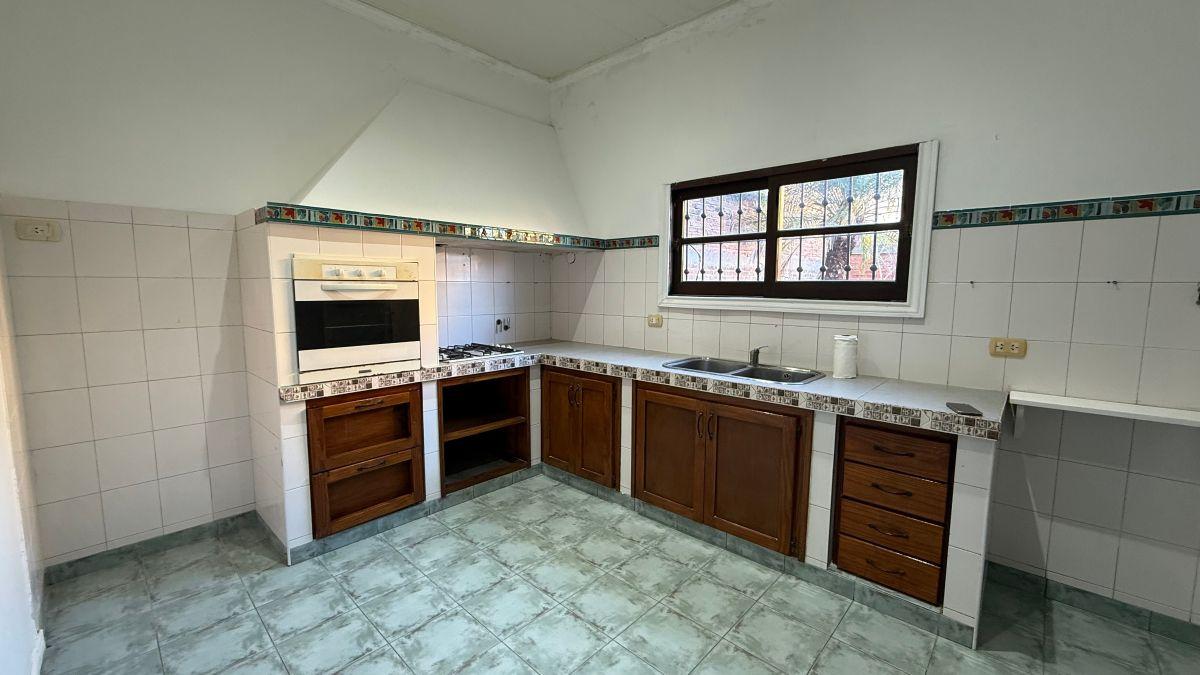 Foto de Alquiler Casa Centro de Monte Grande, imagen 1