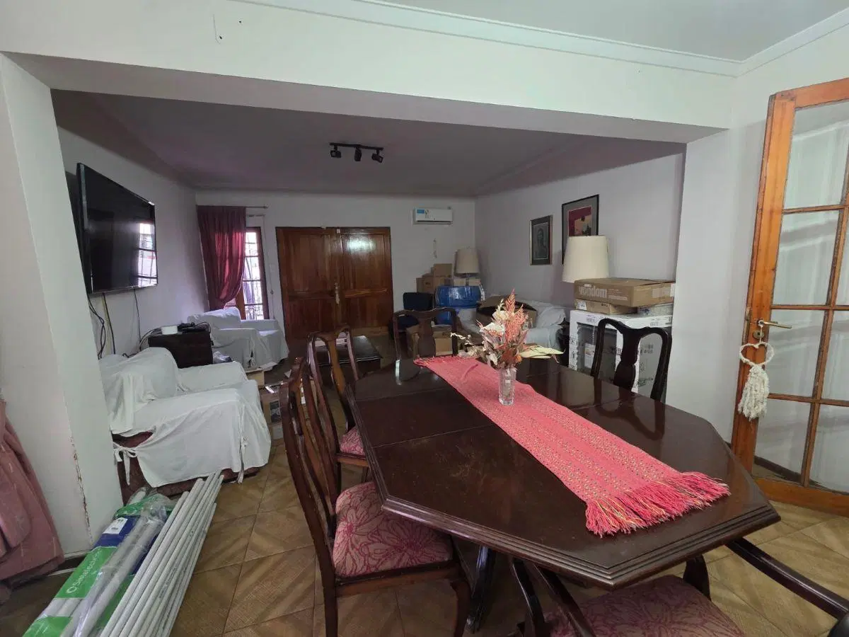 CASA EN VENTA EN GODOY CRUZ 4