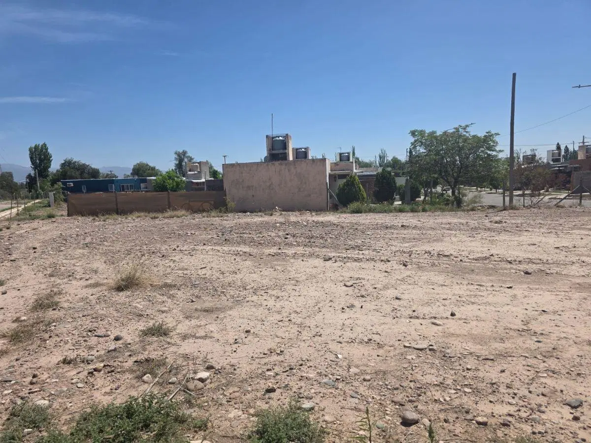 VENTA DE LOTE EN MAIPU 5