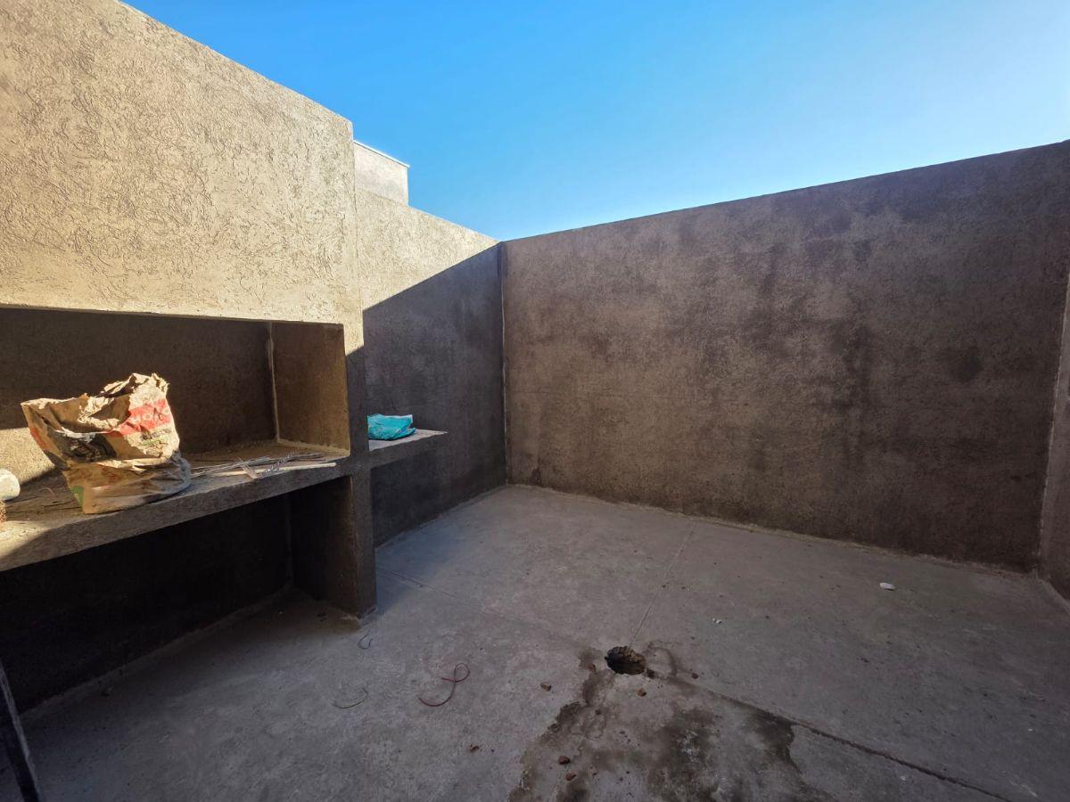 Foto de VENTA DE DUPLEX EN CARRODILLA,LUJAN DE CUYO, imagen 1