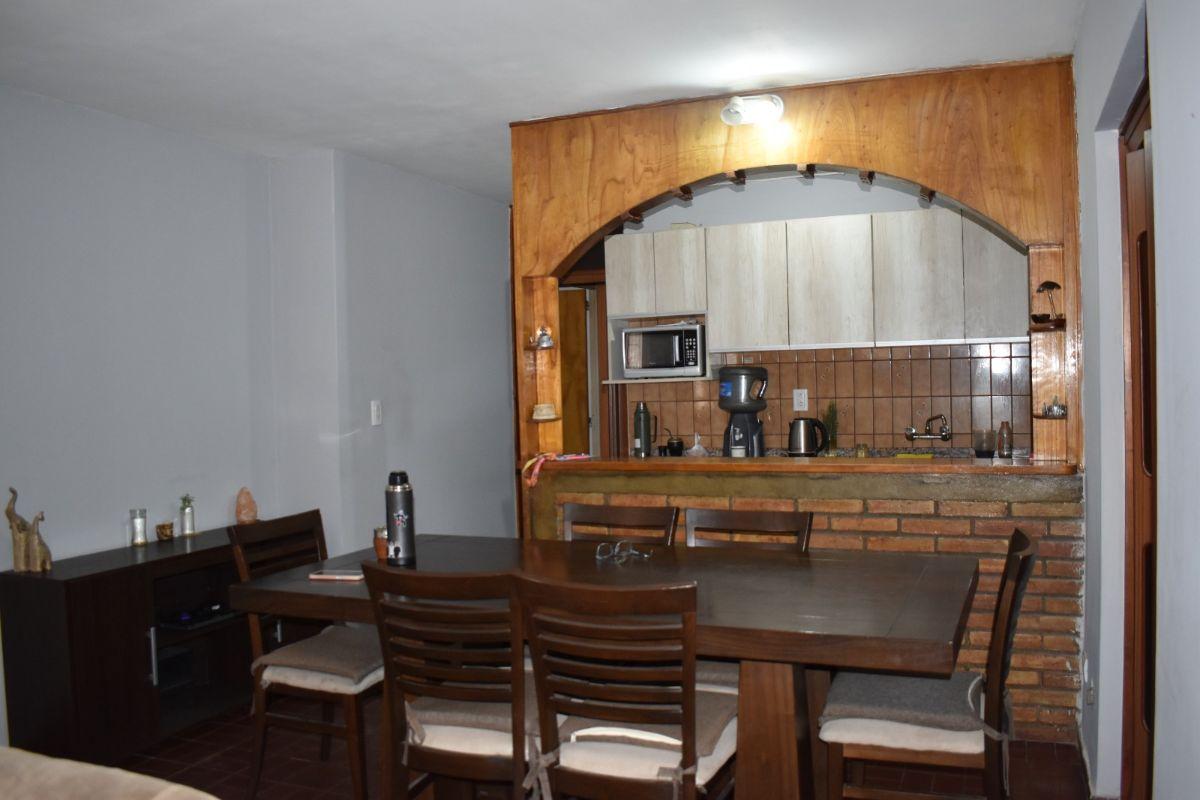 Foto de VENTA DE CASA EN GODOY CRUZ, imagen 2